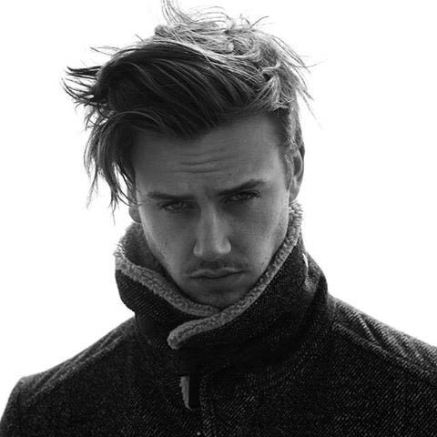 Simple Hairstyles For Medium Long Mens Hair