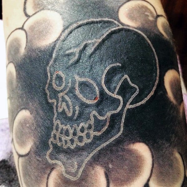 Simple Skull Outline White Ink Mens Tattoo Traditional Japanese