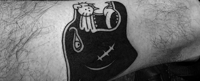 Simple Traditional Tattoos For Men