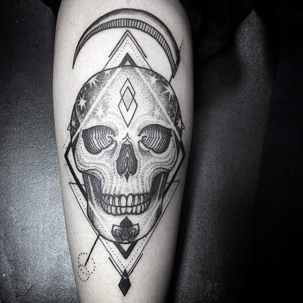Skull Geometric Back Of Leg Male Tarot Tattoo Ideas