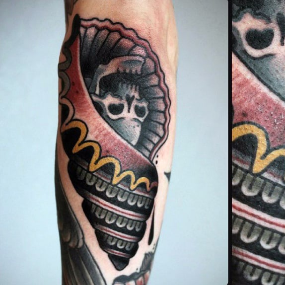 Skull Mens Old School Seashell Tattoo On Forearm