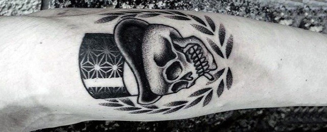 Skull With Top Hat Tattoo Designs For Men