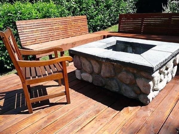 cobblestone deck firepit