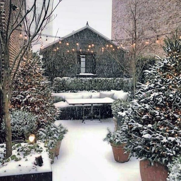 Sleek Patio String Light Ideas