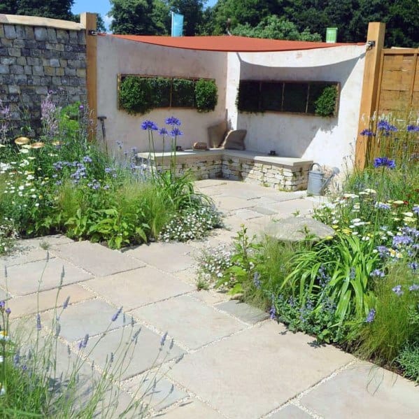 Small Backyard Flagstone Patio