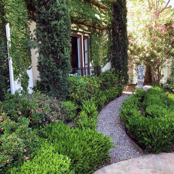 gravel landscape dividers