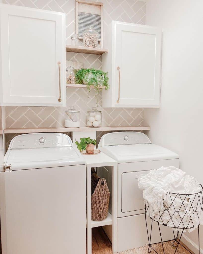 small country style laundry room