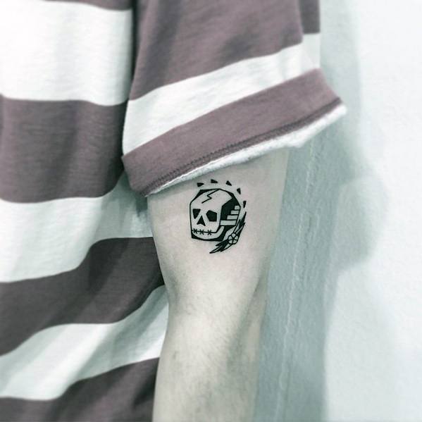 Small Simple Arm Skull Tattoo Designs For Guys