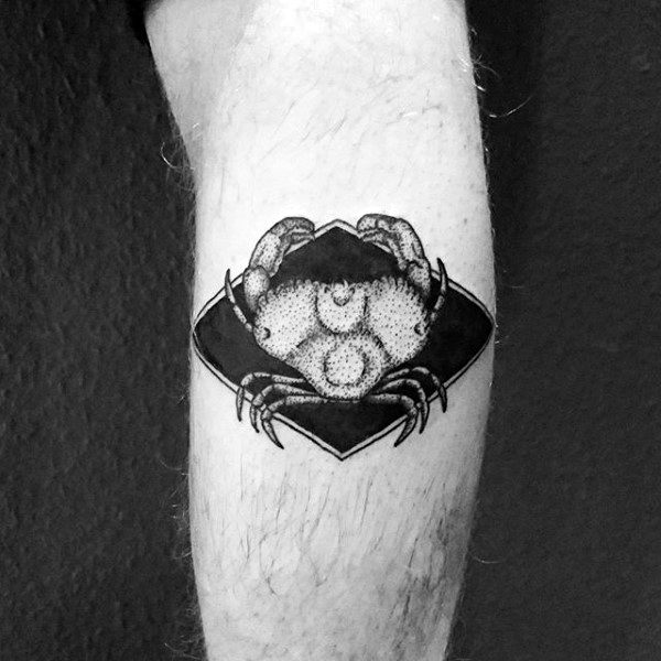 Small Simple Mens Detailed Crab Leg Tattoo Ideas