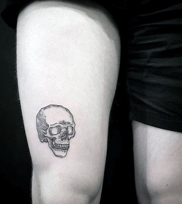 Small Simple Skull Thigh Tattoo Ideas For Guys