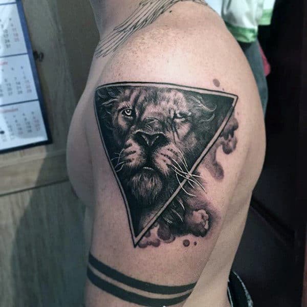 Small Triangle Lions Men's Tattoos
