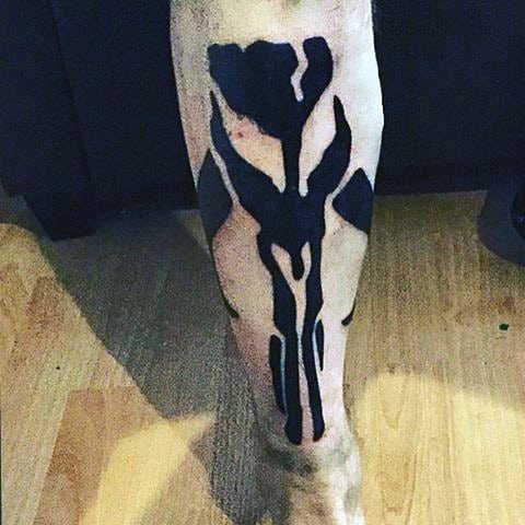 Solid Black Symbol Guys Shin Tattoo Designs