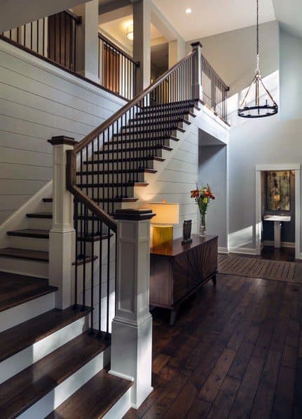 staircase shiplap wall accent