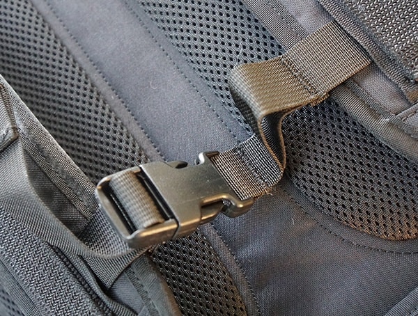 Sternum Strap Mission Workshop The Rhake Backpack