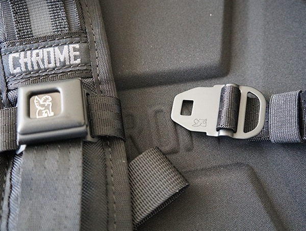 Sternum Strap Seatbelt Buckle Design Chrome Industries Barrage Cargo Backpack