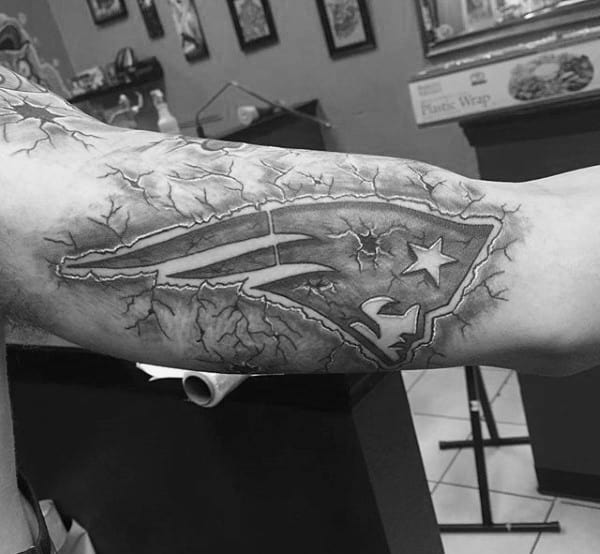 Stone 3d Giants Football Nfl Mens Tattoos On Outer Arm