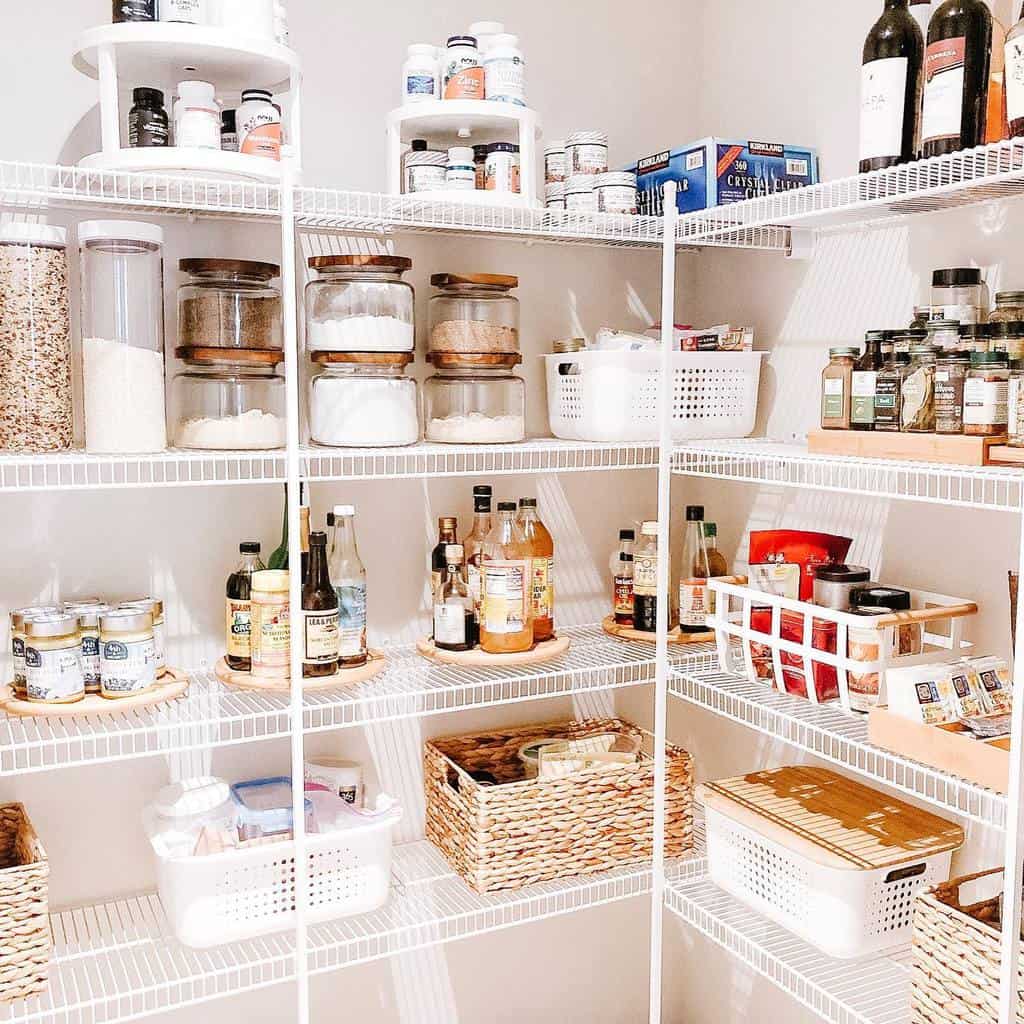 wire storage pantry 