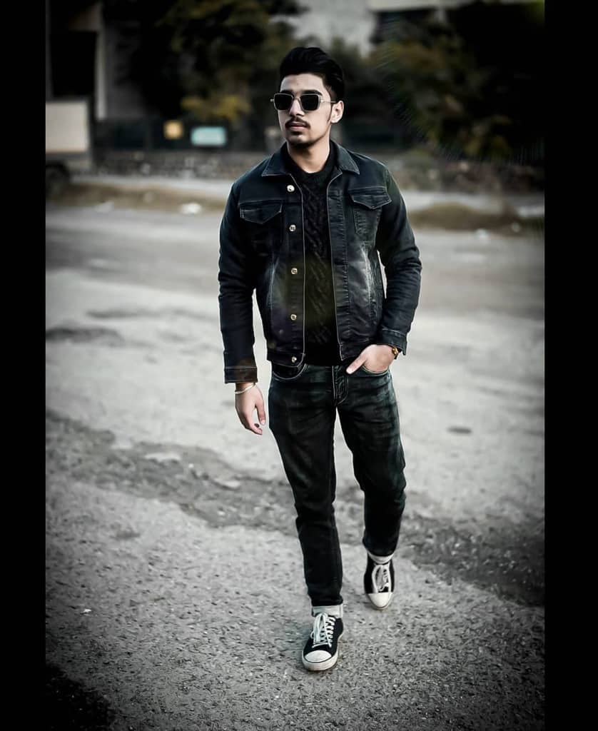 Street Wear Denim Jacket Outfit