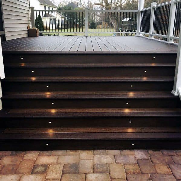 deck steps with recessed lighting