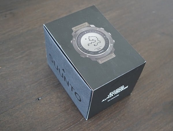 Suunto Traverse Alpha Watch Review Unboxing Box