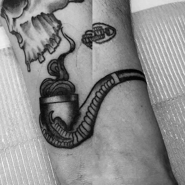 Talon Pipe Small Old School Guys Tattoo Designs