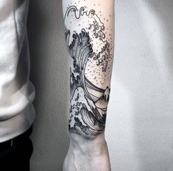 The Great Wave Unique Forearm Male Tattoos
