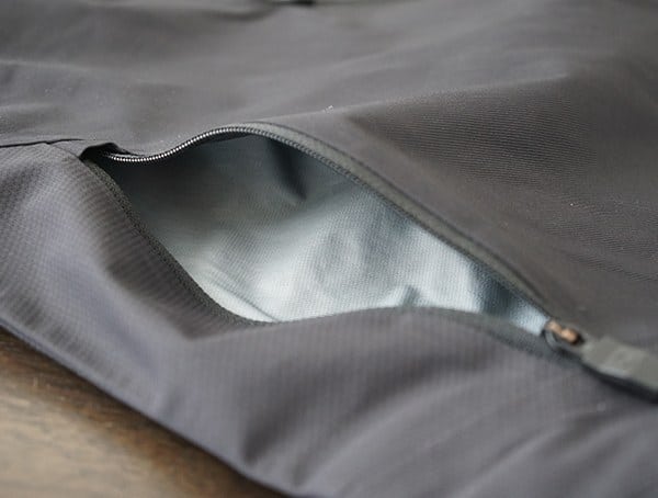 The North Face Fuse Brigandine Mens Bib Side Pockets Open