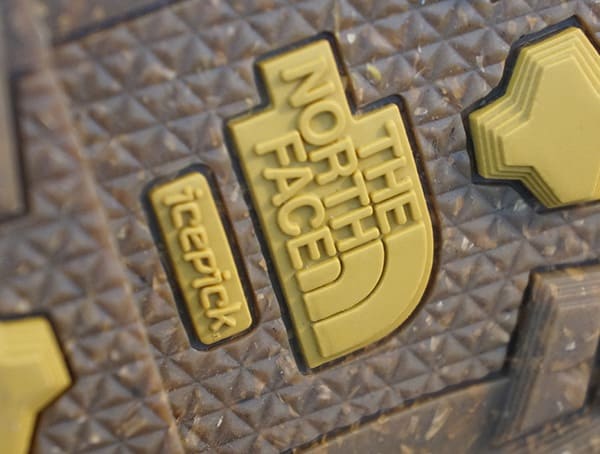 The North Face Mens Bridgeton Chukka Boots Ice Pick Temperature Sensitive Lugs