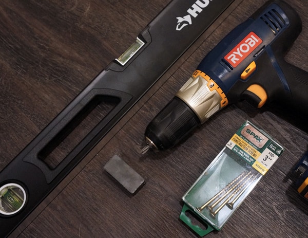 tools for installation level drill screws 