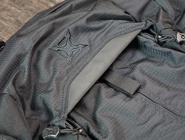 Top Of Front Pack Closed Vertx Edc Gamut Plus Backpack