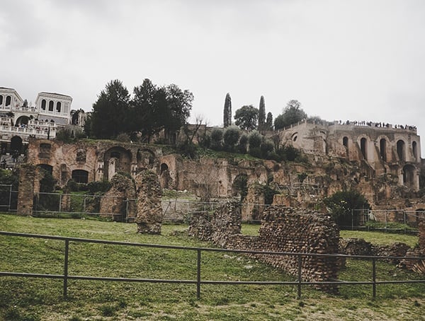 Tour Roman Forum In Italy