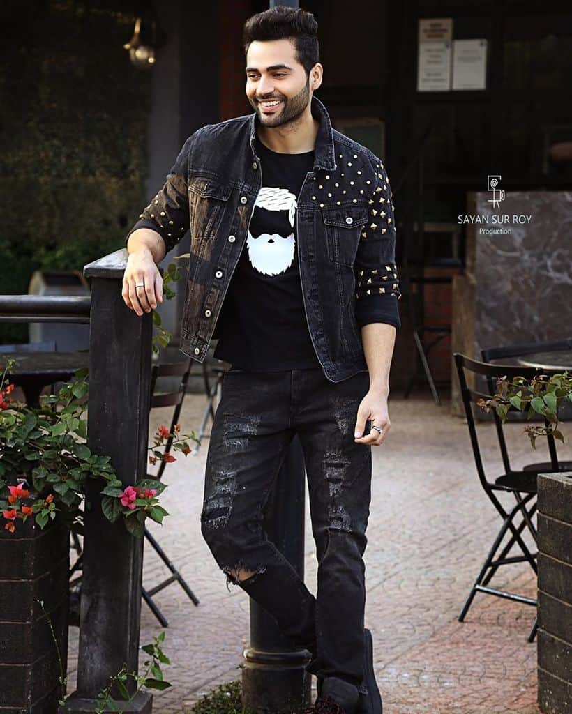 Trendy Black Denim Jacket