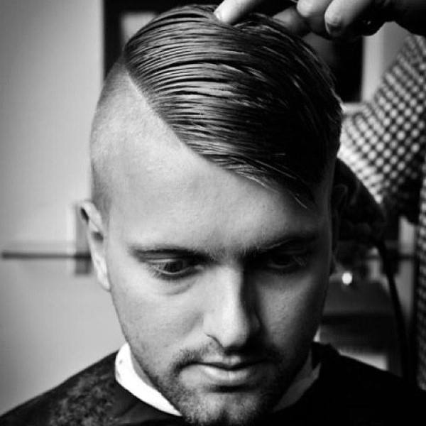 Trendy Shaved Sides Comb Over Hair Style For Guys