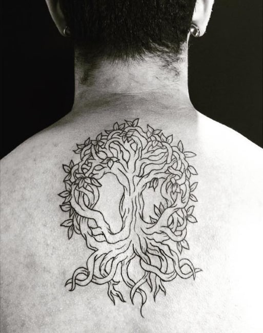 Twisted Tree Mens Upper Back Tattoo