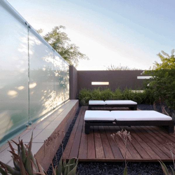 Uktra Modern Floating Deck