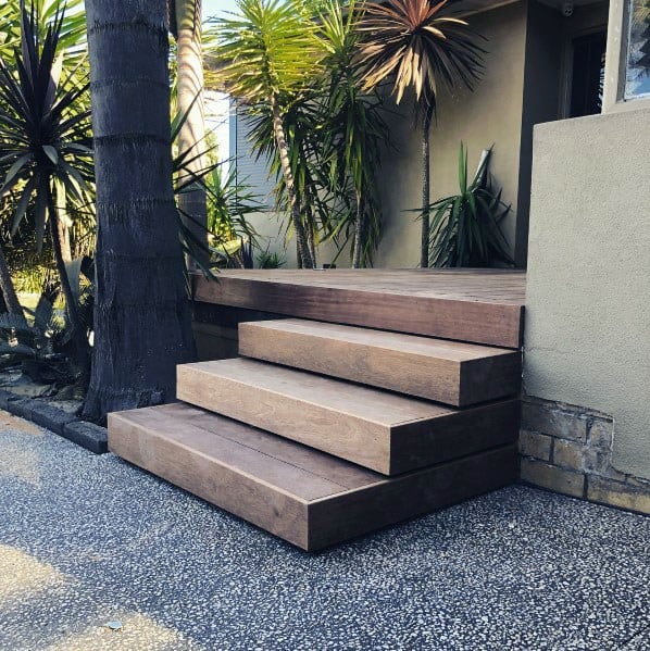 white-washed deck steps 