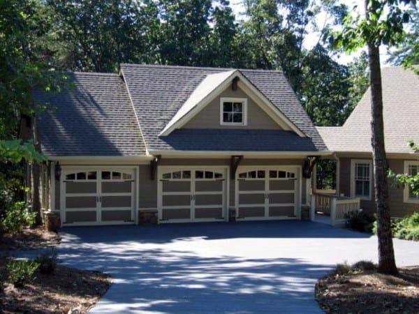 Unique Detached Garage Design Ideas