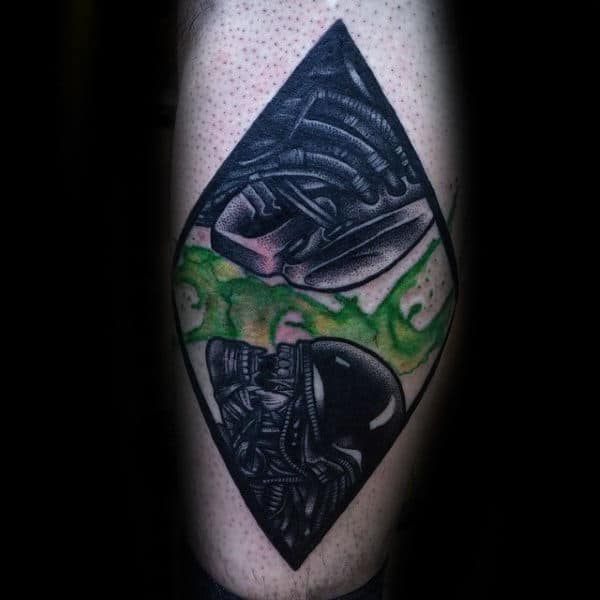 Unique Green Watercolor With Black Shaded Predator Mens Leg Tattoos