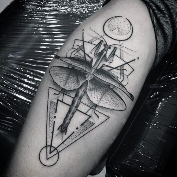 Unique Mens Geometric Leg Praying Mantis Tattoos