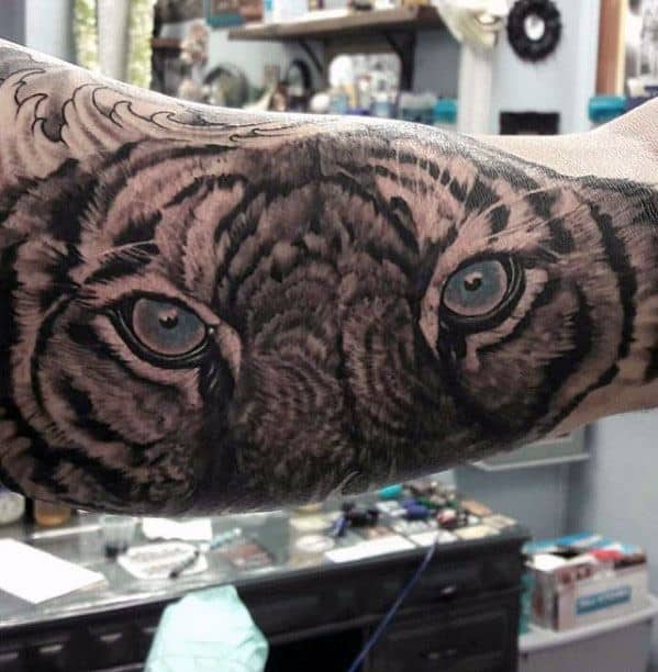 Unique Mens Tiger Eyes Tattoos