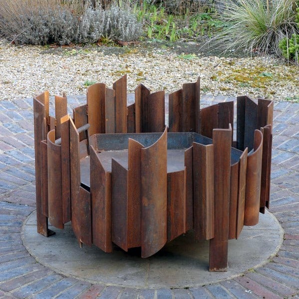 Unique Modern Metal Fire Pit Design Ideas