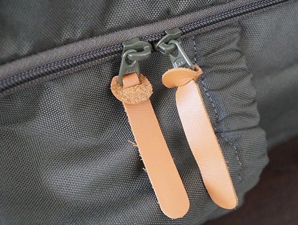 United By Blue Arid Backpack Geniune Leather Pull Zipper Straps