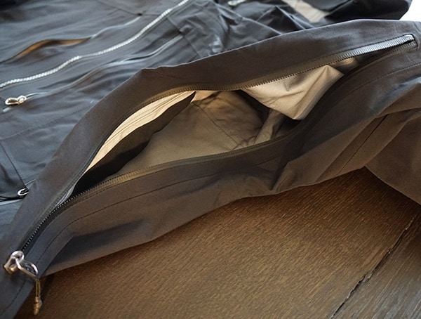 Unzipped Air Vents On Jacket Side Trew Cosmic