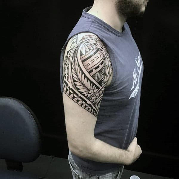 Upper Arm Shoulder Mens Maori Tribal Tattoo