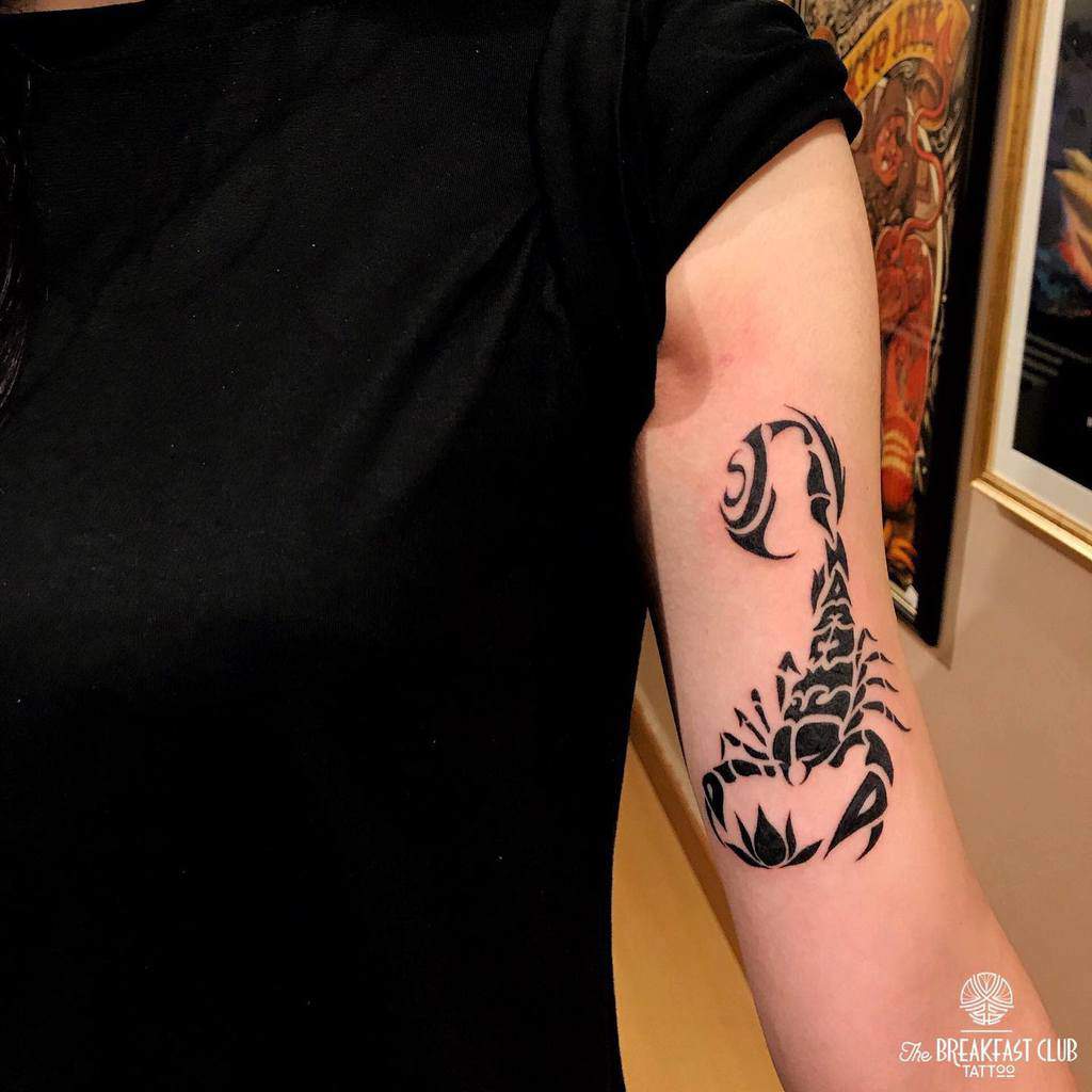 upper arm simple tribal tattoos kaiyootattoo