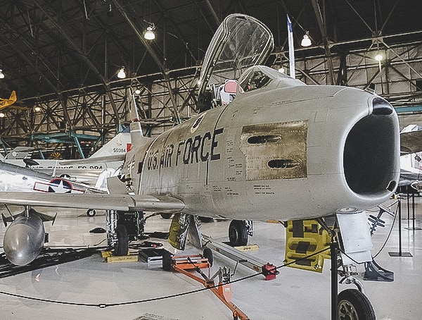 Us Air Force Fighter Jet Wings Over The Rockies