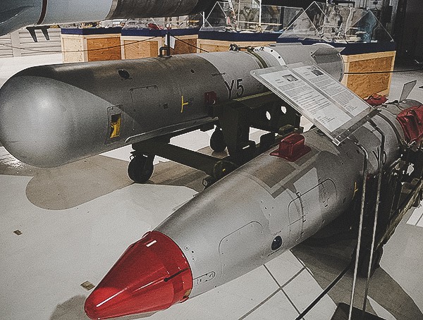 Us Military Avation Missile Bombs Display