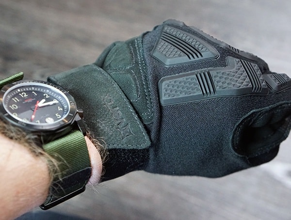 Vertx Fr Breacher Gloves Review Closed Fist