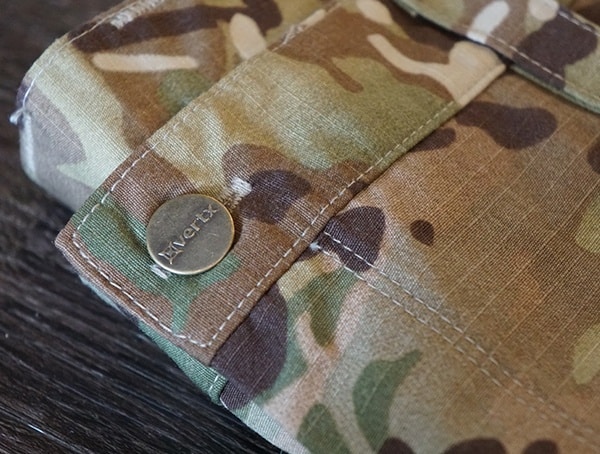 Vertx Recon Pants Main Button Closure