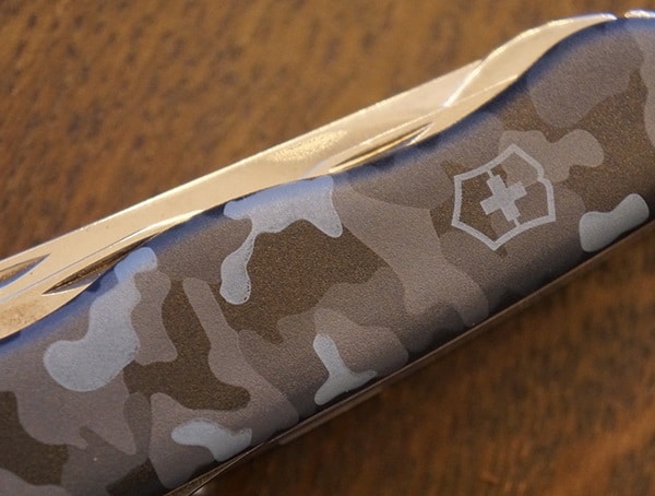 Victorinox Skipper Navy Camouflage Pattern Detail